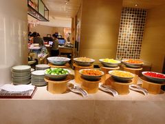 自助调料区-金海湾自助餐厅(金陵饭店)