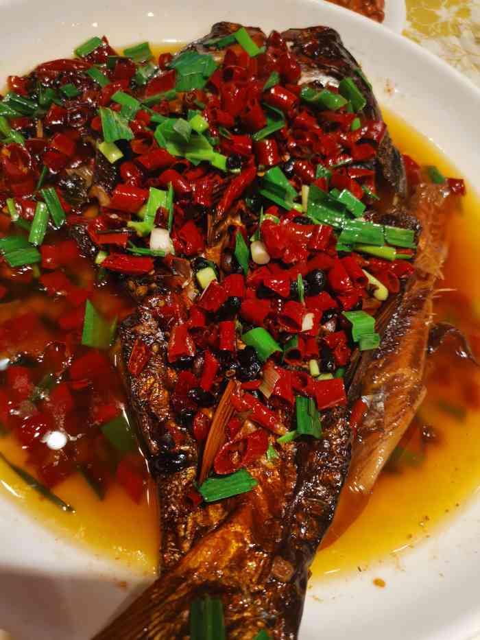 炊小二腊鲢鱼(芙蓉广场店)-"新年开业算早的炊小二,作为湘妹子,当然是