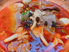 冒菜微微辣-成都你六姐·牛肉冒菜(上海环宇荟店)