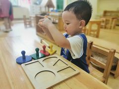 -瑞恩宝感统训练·语言提升·蒙氏托育中心