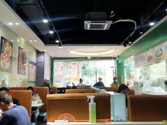 大堂-锦园春香港茶餐厅(西海湾旗舰店)
