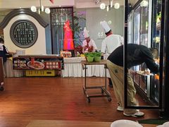 -潇湘华天大酒店-湘·悦美食街(芙蓉中路店)