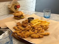 -必胜客(东三路店)