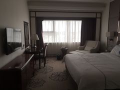 -深圳君逸国际酒店(龙岗横岗塘坑地铁站店)