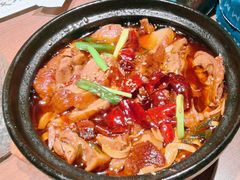 -街角等你.大连海鲜烧烤.经典铁板海鲜串(西安路店)