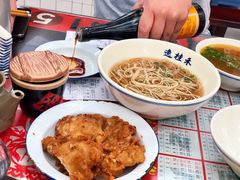 面拖炸猪排-逸桂禾面馆