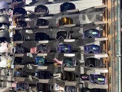 -4+2肆加贰雪具库(上庄店)