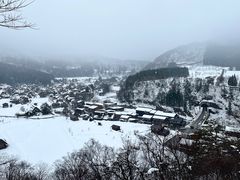 -白川乡与五箇山的合掌构造村落