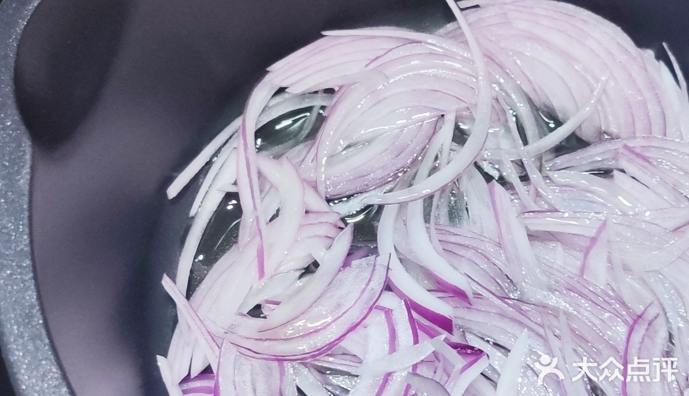 新手卤肉饭制作攻略：4步上手，连吃3碗！