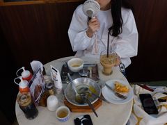 -邢泰记
