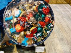 -VENCHI 闻绮(北京国贸商城店)