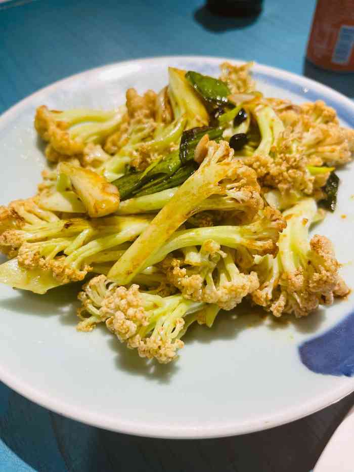 天意小馆(金隅嘉品mall店)-"第二次在这家店吃了,中午人不多,胜在清净