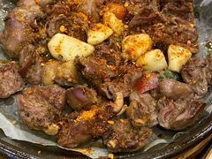 东镇老味道烤鸡块-老东镇啤酒屋海鲜加工·蒸汽海鲜·海鲜烧烤(台东店)