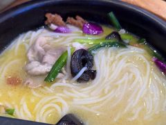 -桥香园过桥米线(国贸店)