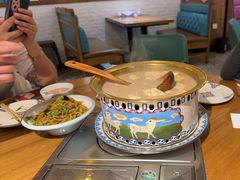 -蒙亨·手把肉·蒙古包文化主题餐厅(天恒广场店)