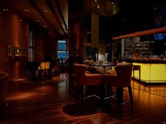 -翡翠36酒吧(浦东香格里拉店)