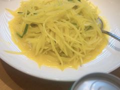 -海派美食·家宴海鲜青岛菜·石锅鲽鱼头(东方城店)