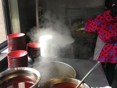 -魏旺湖北正宗牛肉面(硚口公园店)