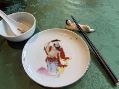 -龙凤荟·传统粤菜点心(新天地店)