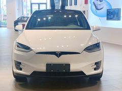 -TESLA 特斯拉(上海太古汇体验店)