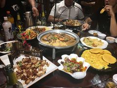 东来烧杂鱼-东来菜馆•手抓海鲜家常菜•海鲜锅贴(鸽子窝店)