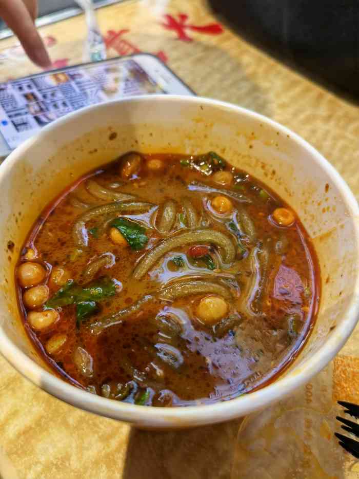 刘式小酥肉(东门店)-"一直很喜欢吃他们家的酸辣粉,每次来东门必.