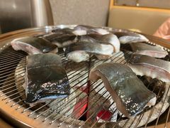 -围炉肉舍丹东海鲜烤肉·烤活鳗(步行街店)