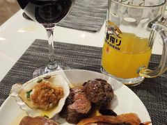 -中茵皇冠假日酒店·棕榈岛湖畔餐厅