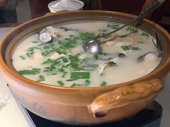 -姜君·千岛湖鱼头馆(浦东大道店)