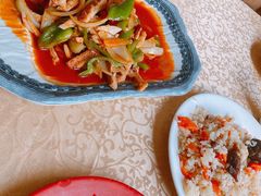 -维吾尔餐厅(宜山路店)