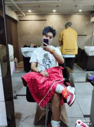 -SIX Hair Consultant