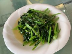-三姐妹·海鲜大排档