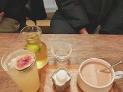 -知亘茶食