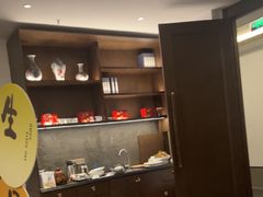 -梅花香里大酒店(郁金香路店)