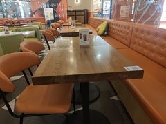 -油梨树 AVOCADO TREE(亮马桥店)