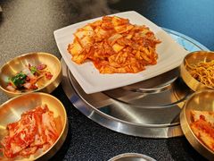 -24 新村雪浓汤(长白山烤肉店)