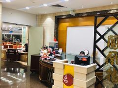 -凤凰楼酒家·粤宴点心(华强北店)