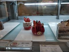-花花卷卷·鲜食蛋糕(静安久光百货店)