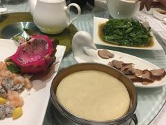 -湖庭壹品鸭王·传统北京烤鸭·别墅私房菜·庭院宵夜(江宁店)