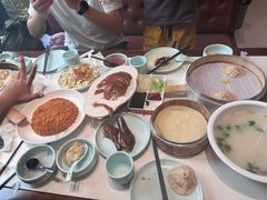 -梅利汴京烤鸭•开封豫菜地标店(东司门店)