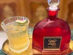 -秘密旅行Bonjour(黑金冠 江南西店)