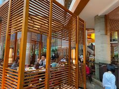 -松山湖凯悦酒店·Café自助餐厅·周末火舞秀表演