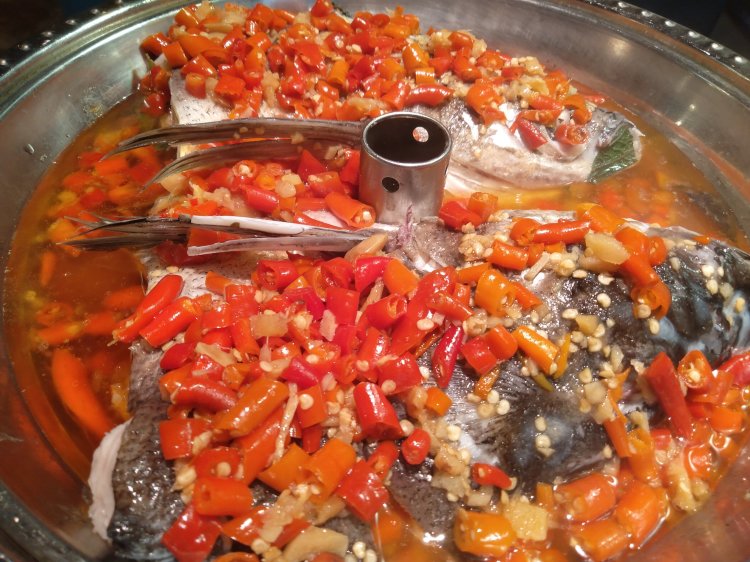 1元汽锅剁椒鱼头,性价比超高!