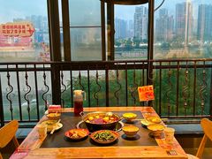 -李子坝梁山鸡(李子坝大鸡哥店)