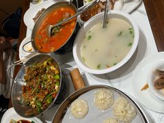 -梅利汴京烤鸭•开封豫菜地标店(东大街店)