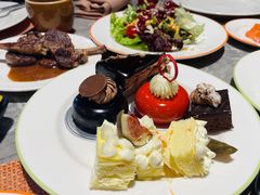 -松咖啡自助餐厅·松北香格里拉