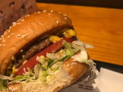 -The Habit Burger Grill 哈比特汉堡(复兴soho店)