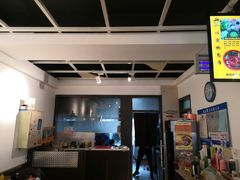 -丽虹云南过桥米线(兴工街店)