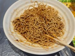 -肥肥虾庄·金牌油焖大虾(杨园滨江时代walk店)