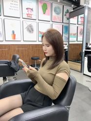 -FRIDAY星期五专业美发沙龙